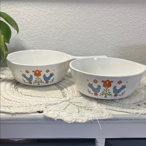 Corningware Other - Vintage Corning ware Blue Bird Country Festival Sauce Pans